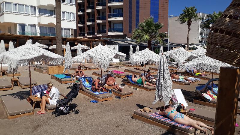 Honeymoon Beach - Plaj