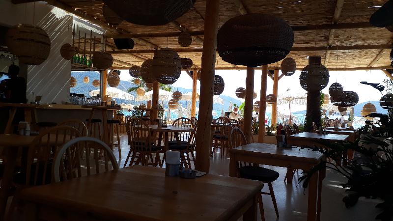Honeymoon Beach - Restoran