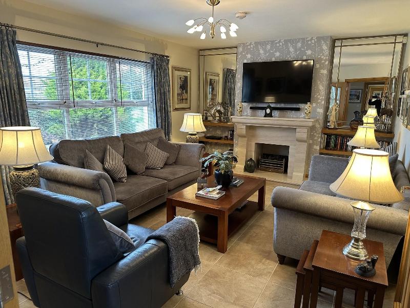Crowfield House - Lobi