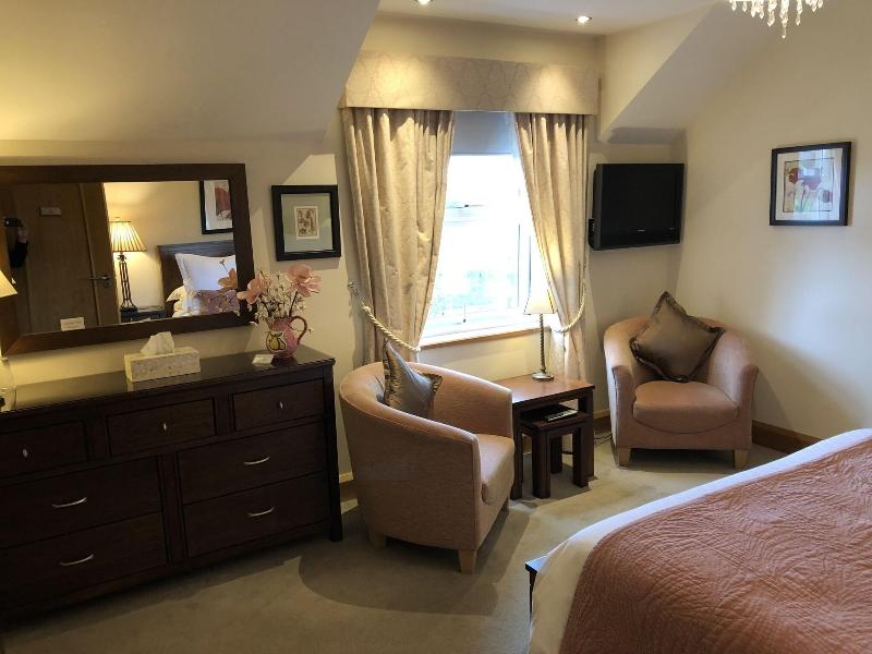 Crowfield House - Aktivite