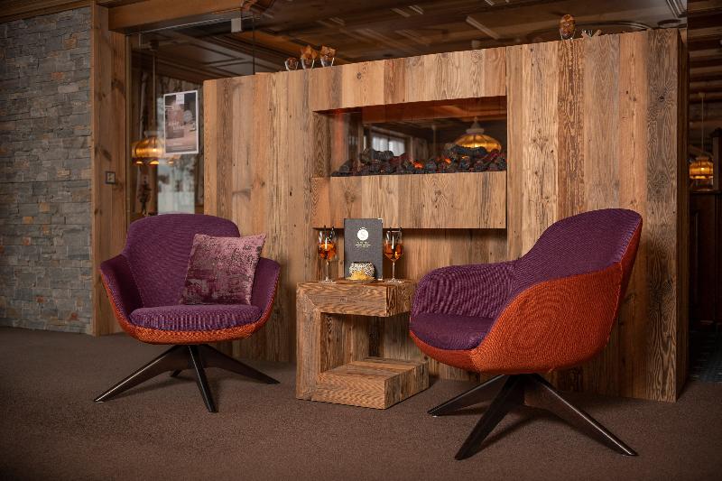 Sunstar Hotel Klosters - Lobi