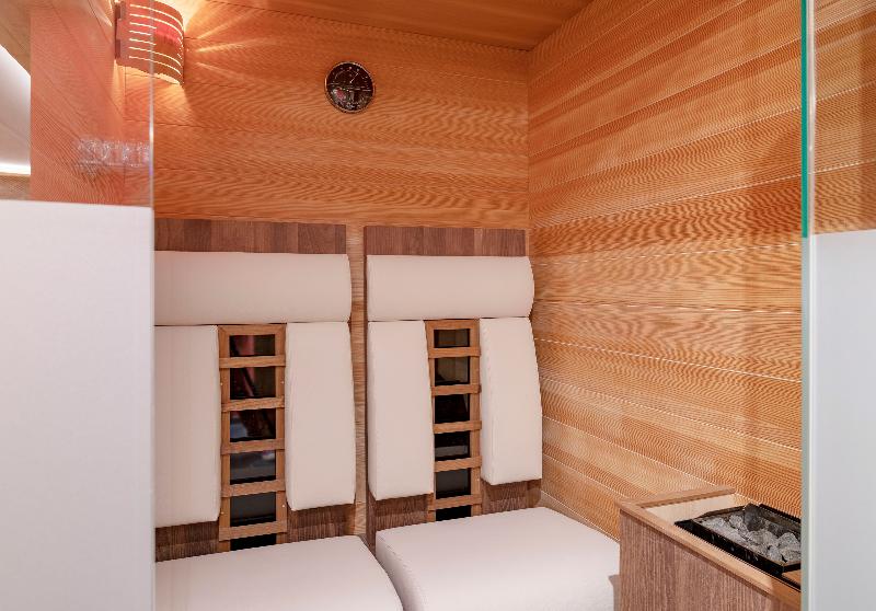 Sunstar Hotel Klosters - Havuz