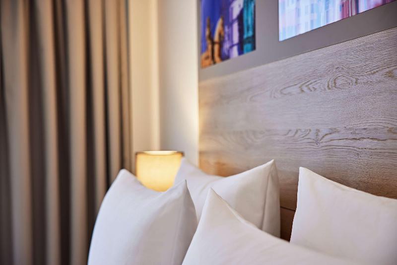 Lindner Düsseldorf Airport, part of JdV by Hyatt - Oda