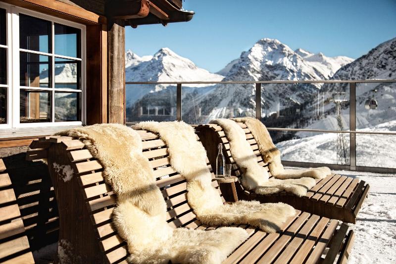 Tschuggen Grand Arosa - Genel