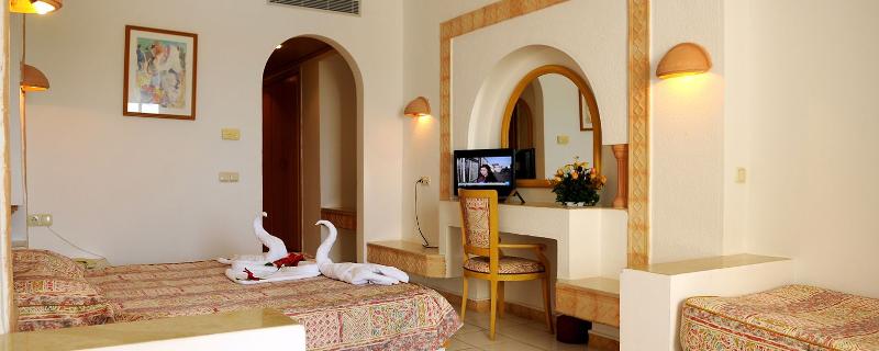 Al Jazira Beach - Oda