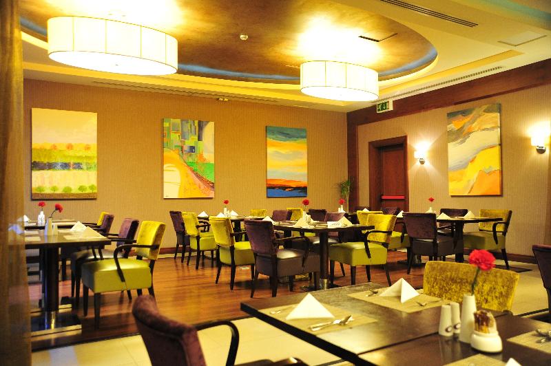 Crowne Plaza Al Khobar - Restoran