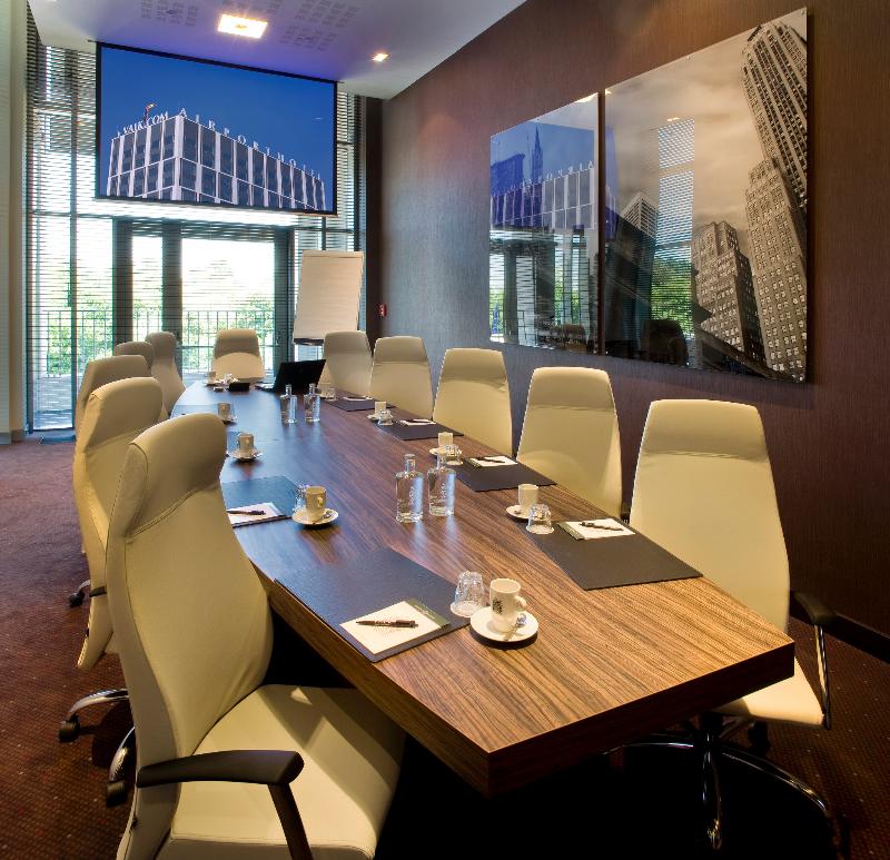 Van der Valk Airporthotel Düsseldorf - Toplantı