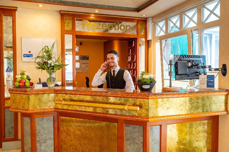 BEST WESTERN Waldhotel Eskeshof - Lobi