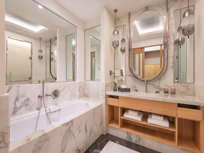 The St. Regis Doha - Oda