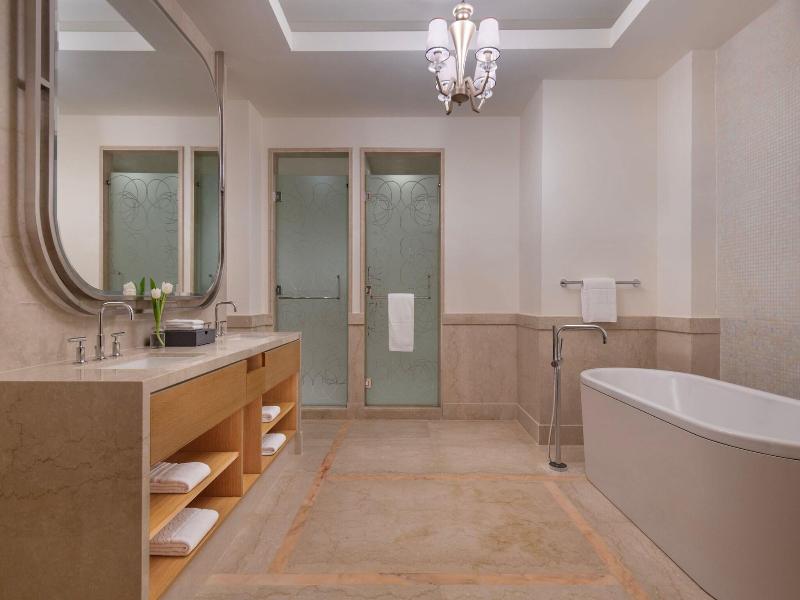 The St. Regis Doha - Oda