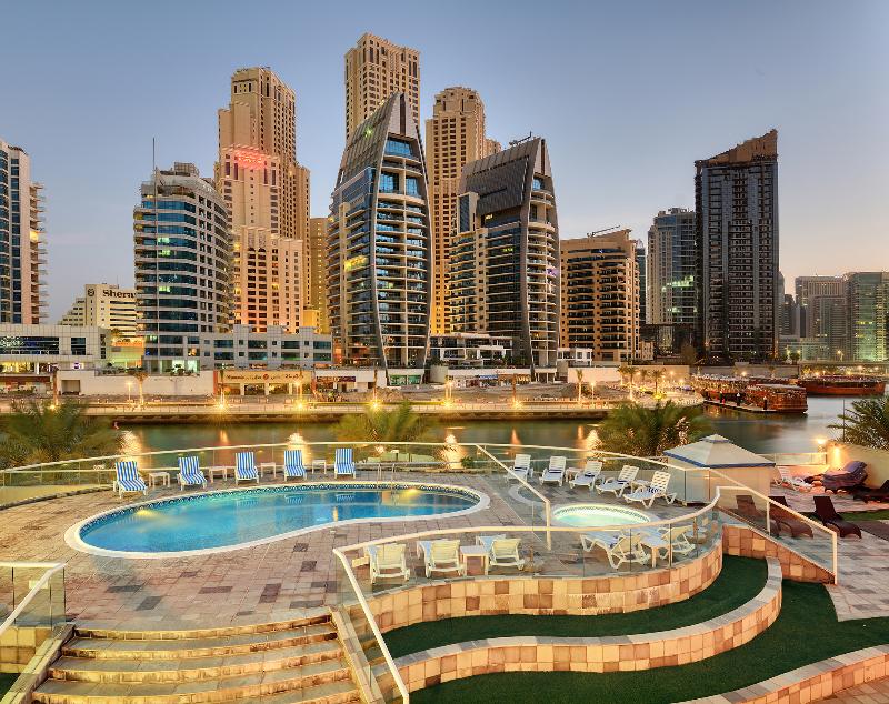 Pearl Marina Hotel Apartments - Havuz