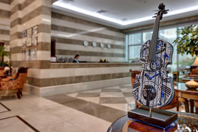 Marina Hotel Apartments - Lobi