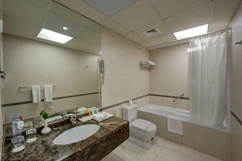 Marina Hotel Apartments - Oda