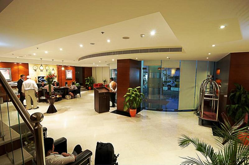 Corp Executive Htl Doha Suites - Lobi