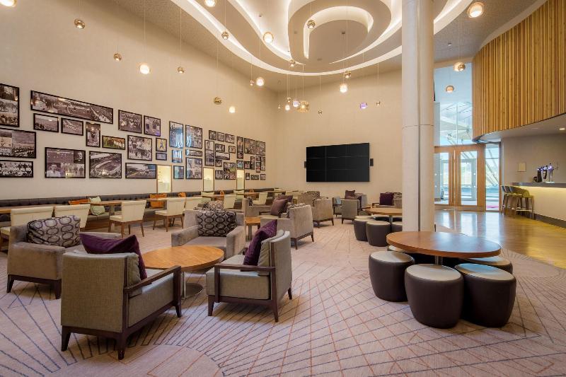 Hilton at St. George's Park - Bar
