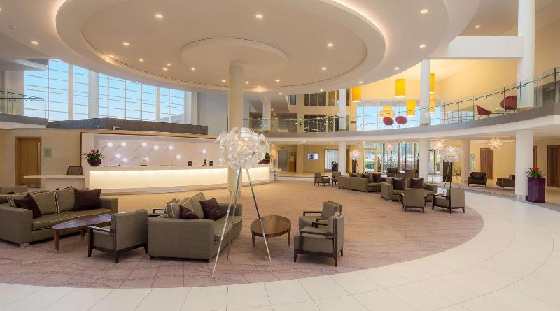 Hilton at St. George's Park - Lobi