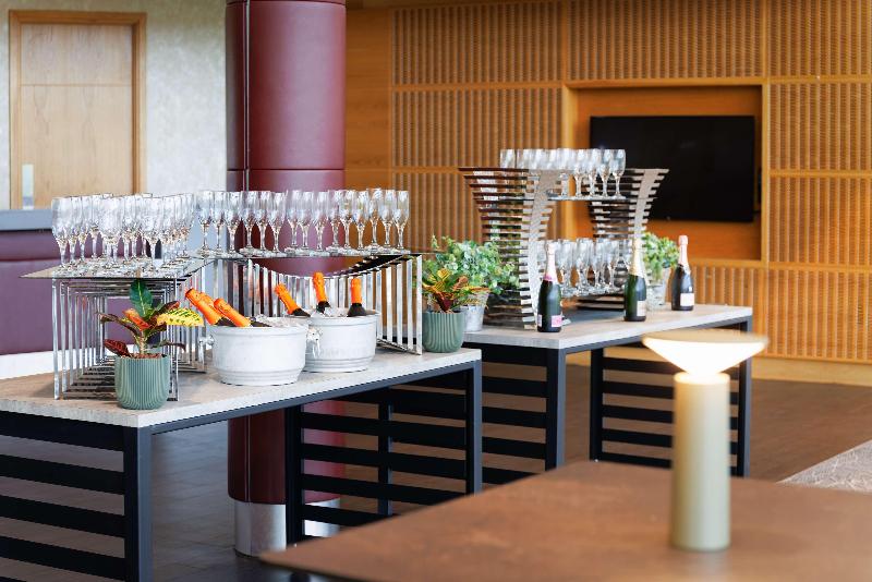 Hilton at St. George's Park - Genel
