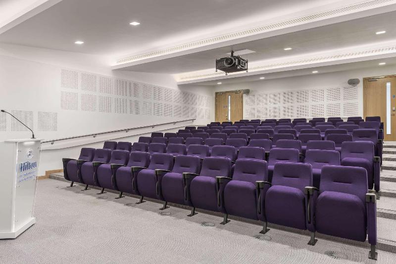 Hilton at St. George's Park - Oda