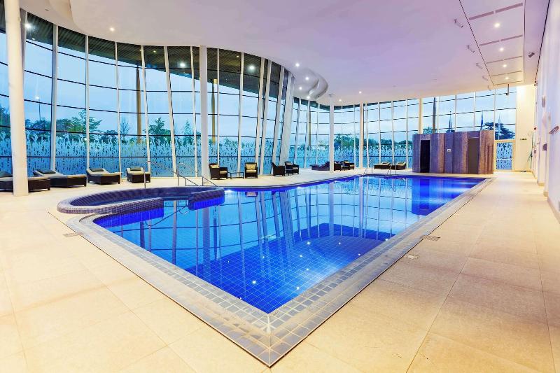 Hilton at St. George's Park - Havuz