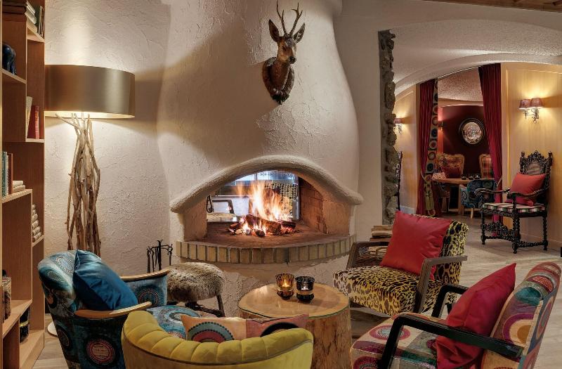 Morosani Posthotel - Lobi