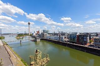 Courtyard Duesseldorf Hafen fotoÄŸrafÄ±