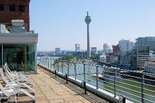 Courtyard Duesseldorf Hafen fotoÄŸrafÄ±