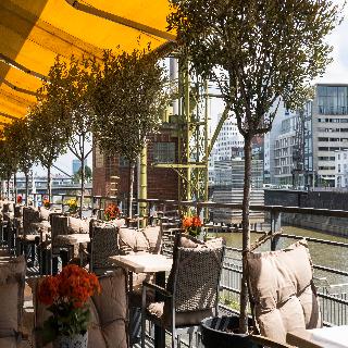 Courtyard Duesseldorf Hafen fotoÄŸrafÄ±