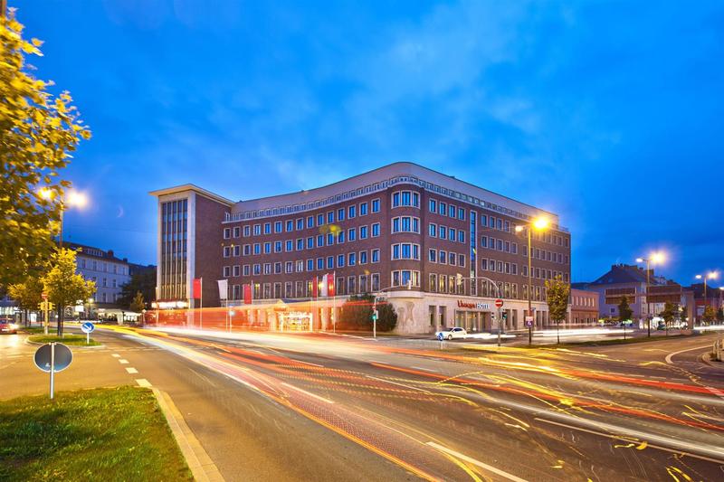 Hotel Unique Dortmund Hauptbahnhof - Genel