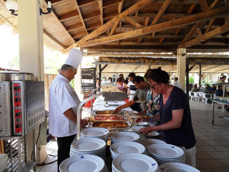 Zita Beach Resort - Restoran