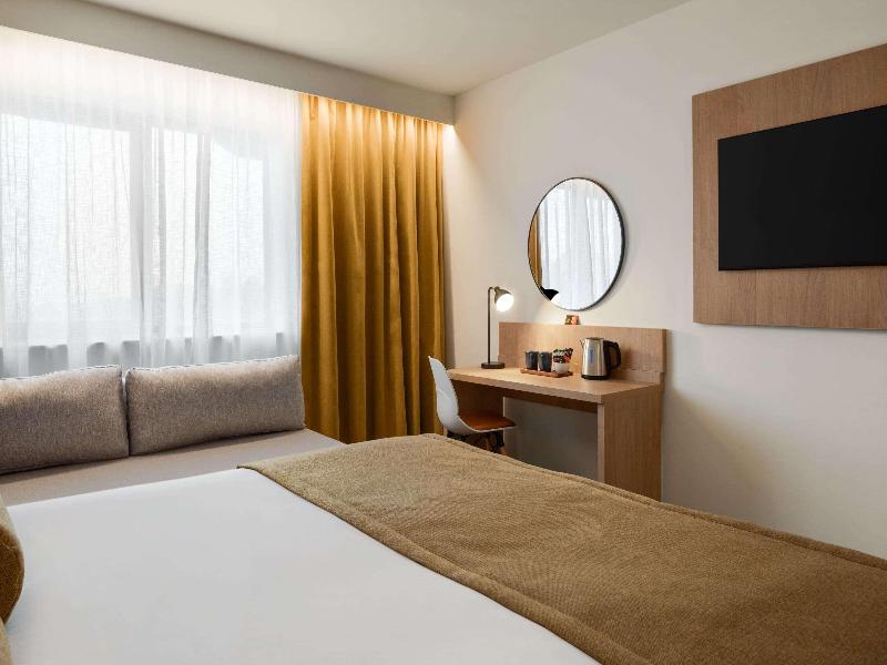 Super 8 by Wyndham Durham - Oda