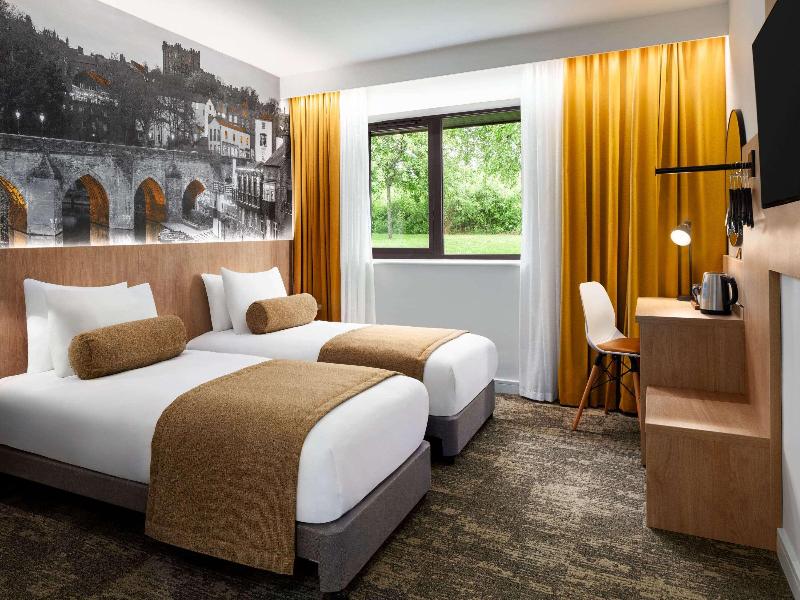 Super 8 by Wyndham Durham - Oda