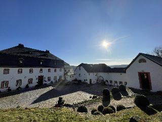 Burghaus & Villa Kronenburg fotoÄŸrafÄ±