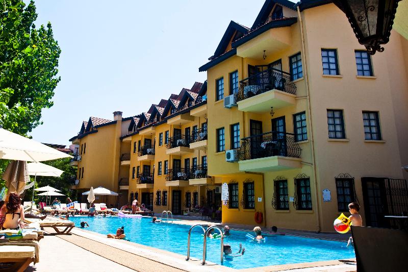 T & G Apartments - Genel