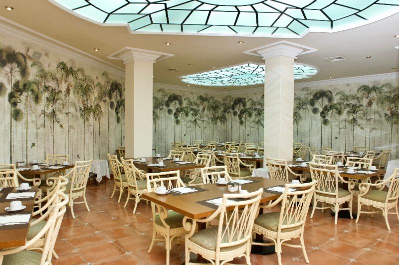 Ria Park Garden - Restoran