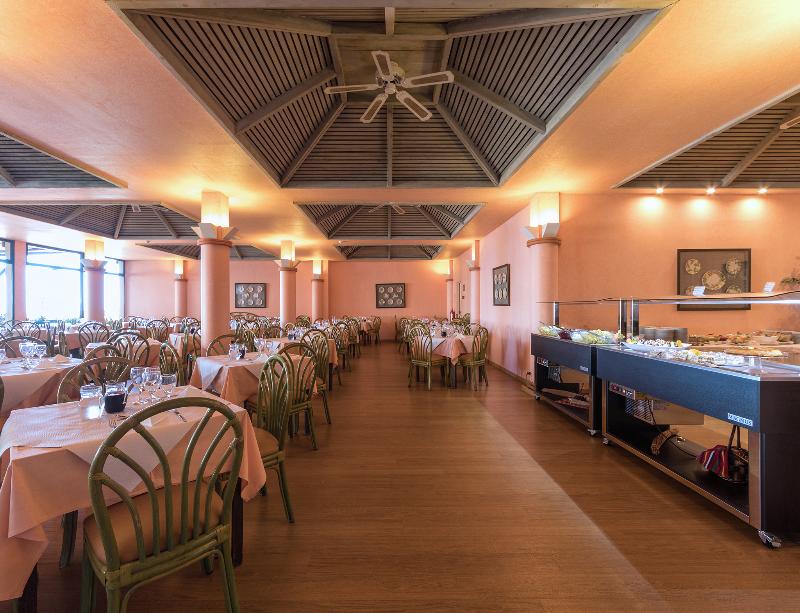 Dom Pedro Garajau - Restoran