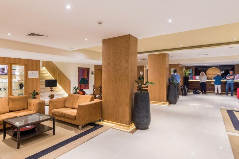 TUI Blue Gardens Adults Only Savoy Signature - Lobi