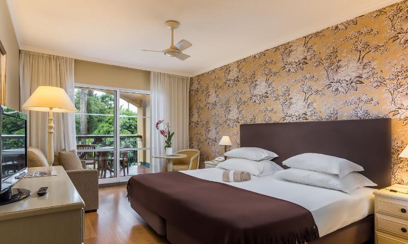 Pestana Village Garden Hotel - Oda