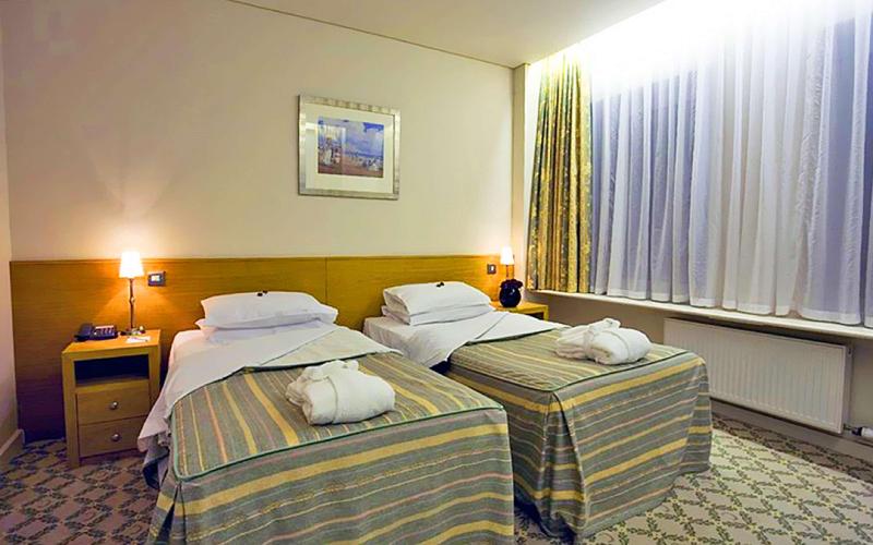 Cavendish Hotel Eastbourne - Oda