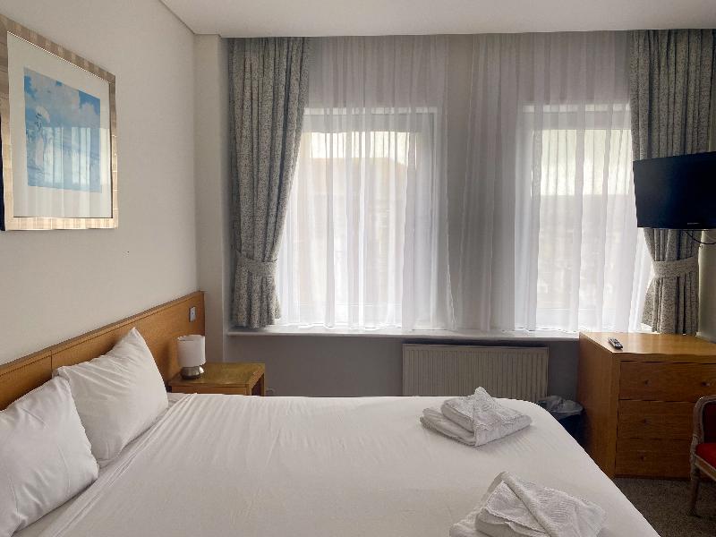 Cavendish Hotel Eastbourne - Oda