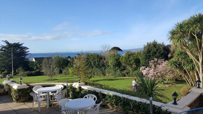 The Devoncourt - Genel