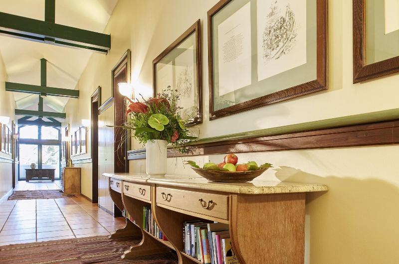Relais & Chateaux Hotel Hohenhaus - Lobi