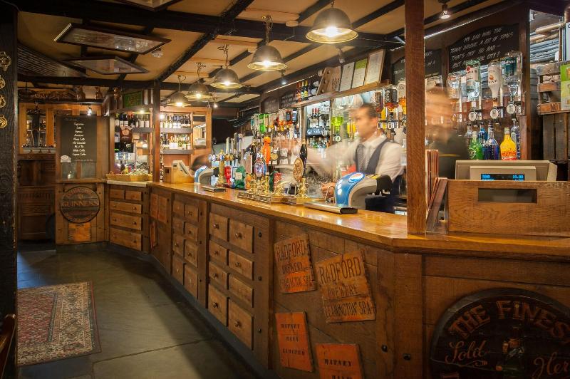 White Hart - Bar