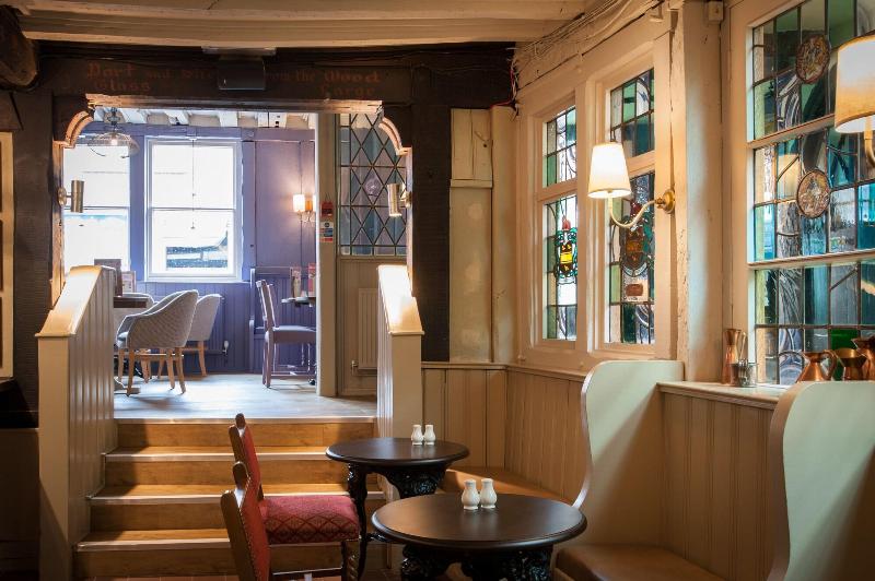 White Hart - Bar