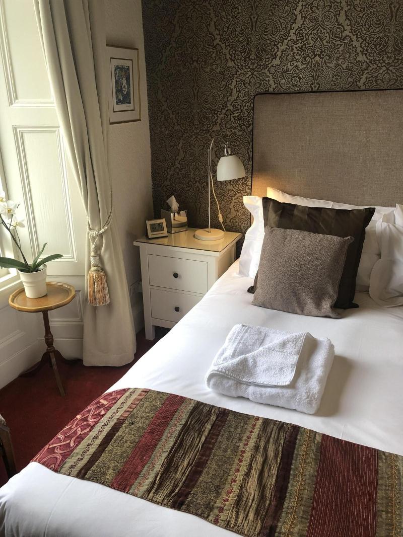 Sheridan Guest House - Oda