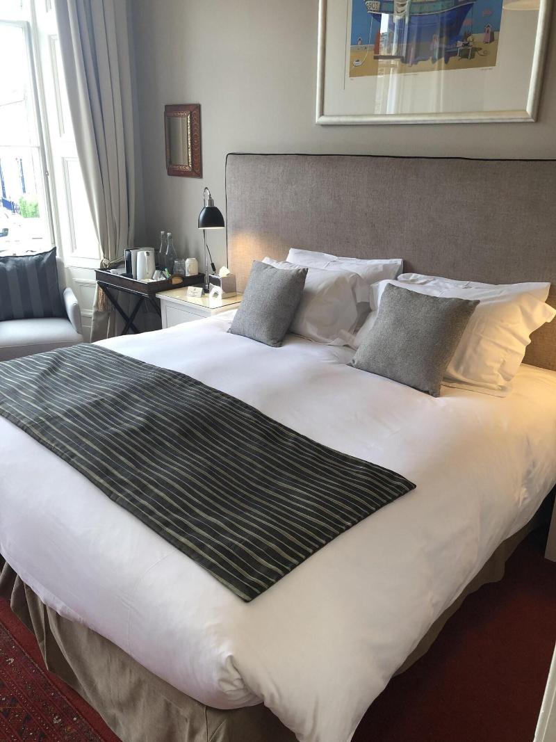 Sheridan Guest House - Oda