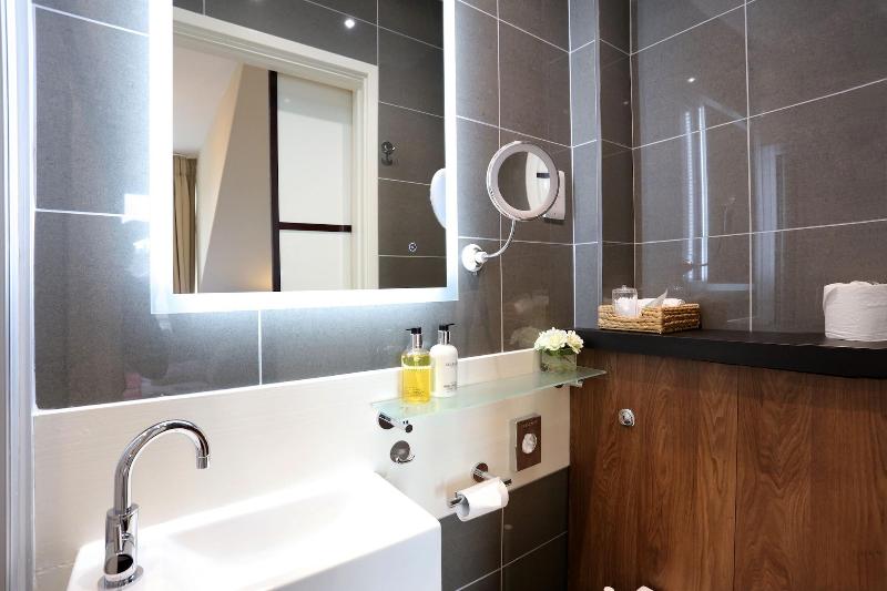 Sheridan Guest House - Oda