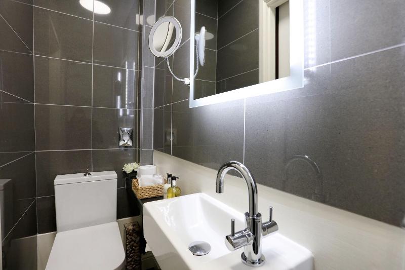Sheridan Guest House - Oda