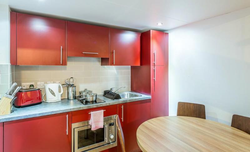 Richmond Place Apts - NOW KM Apartments - 993949 - Genel