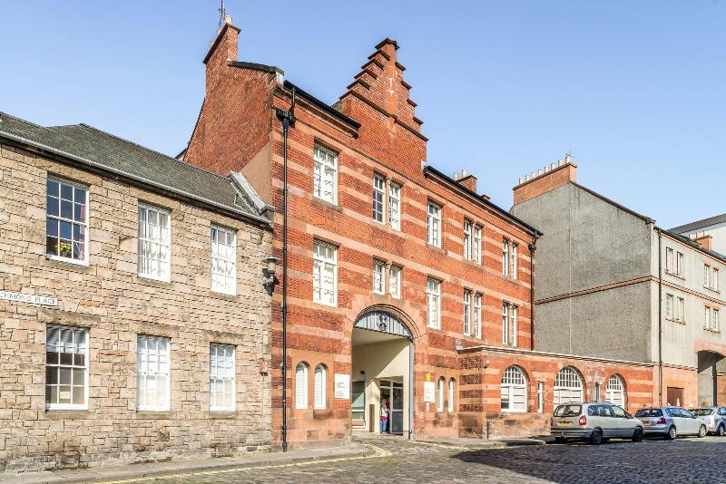 Richmond Place Apts - NOW KM Apartments - 993949 - Genel