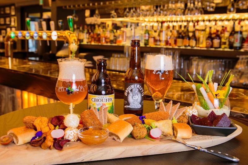 Golden Tulip Hotel Central - Bar
